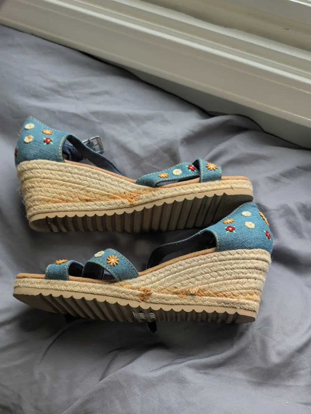 Skechers denim blue